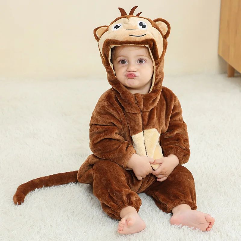 Mini Fashion™ – Djurens drömland – Onesie med djurmotiv för barn