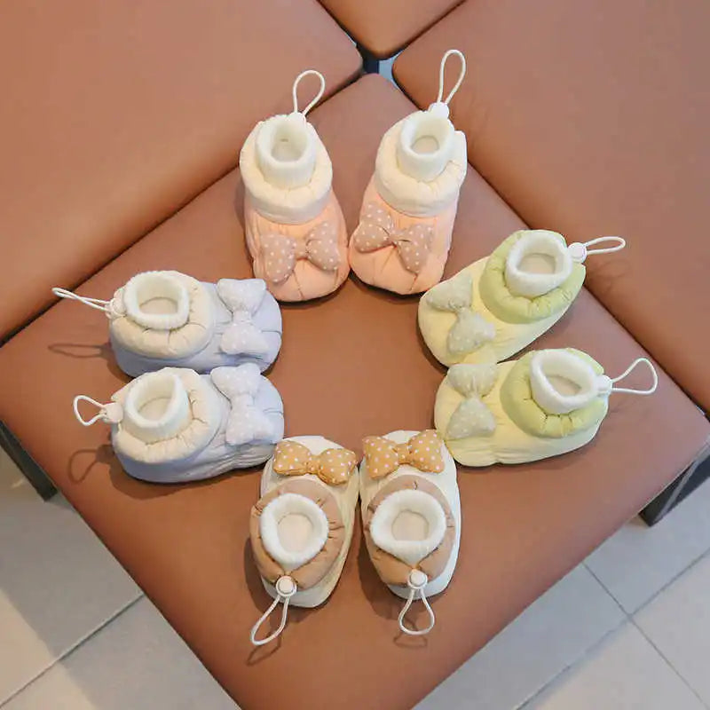 Mini Mode - Trendiga halkfria skor - Babyskor