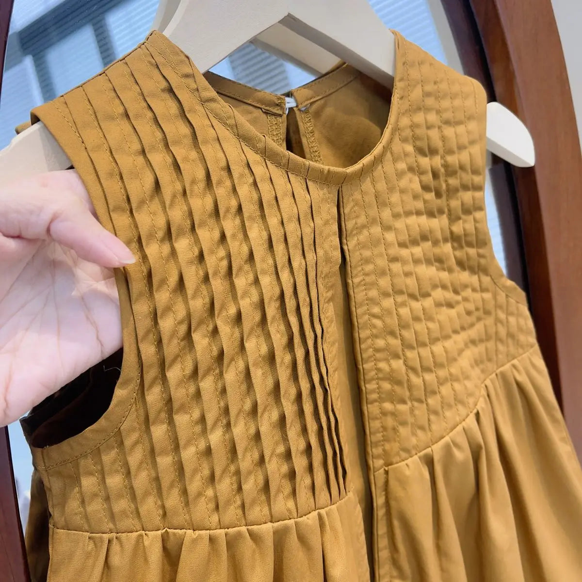 Mini Mode - Snygg och elegant - Klänning för flickor