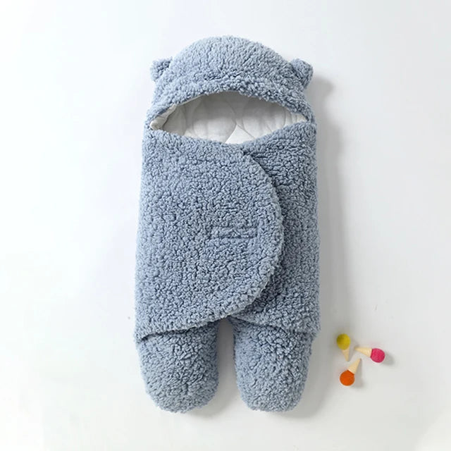 SnuggleBear - Inlindningsfilt för bebisar