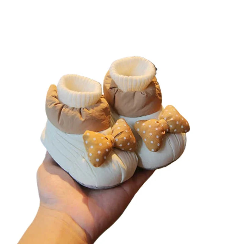 Mini Mode - Trendiga halkfria skor - Babyskor